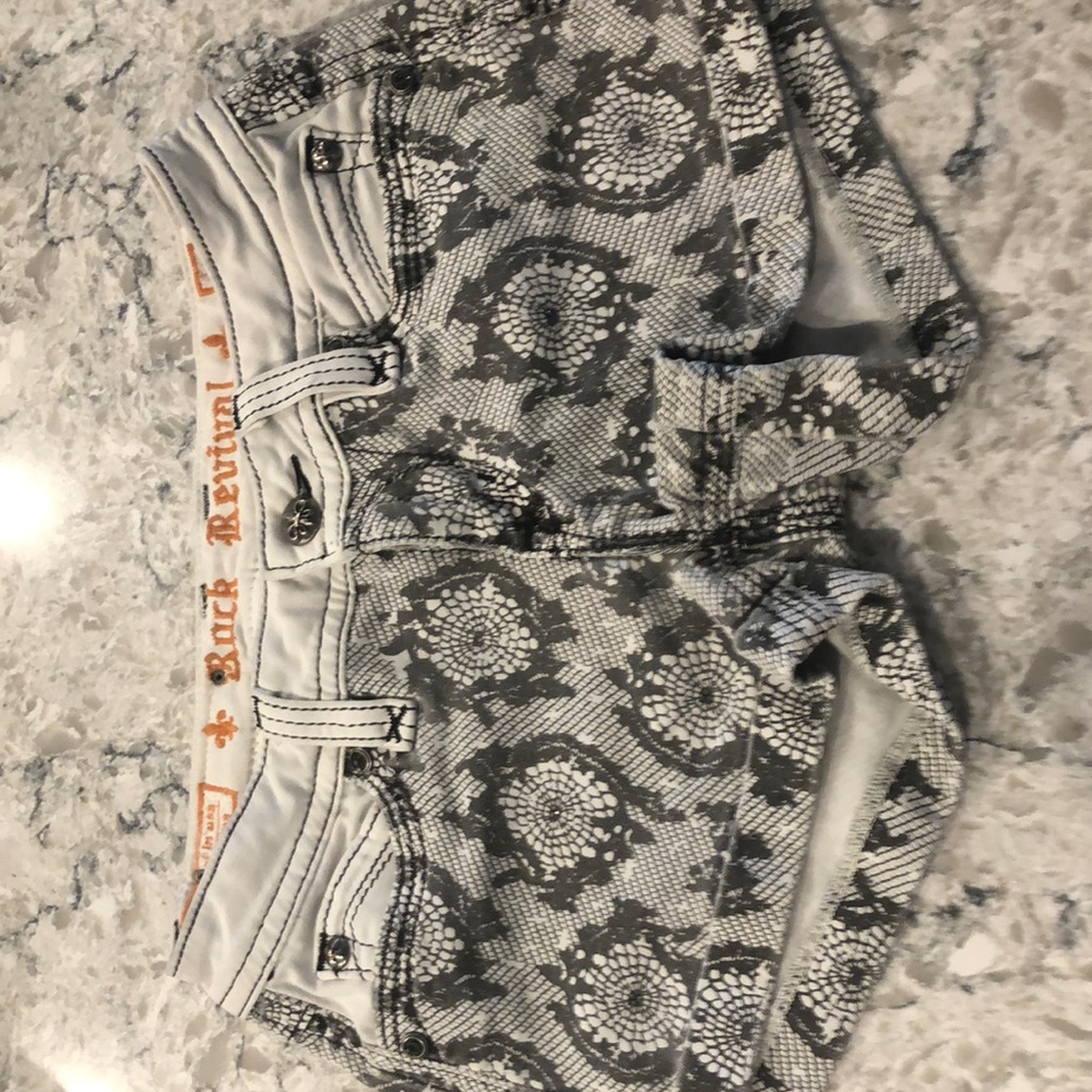 Rock Revival shorts 🩳